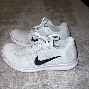 Nike gym shoes white size 10.5